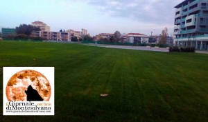 la piazza in costruzione del curvone dove dovrebbe sorgere il teatro di Tarricone