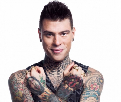 Fedez cantante prognosi di 15 giorni