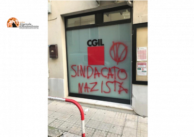 Ortona, deturpata sede Cisl con scritte.