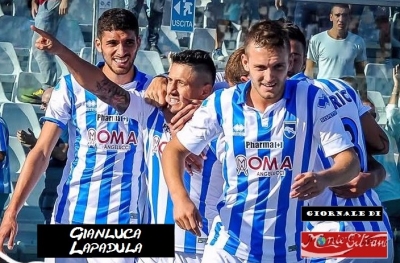 Calcio/serie B. Pescara - Latina, ultima giornata prima dei playoff.