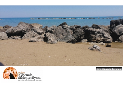Montesilvano/spiagge libere, "Chi si sta occupando del servizio di salvamento?"