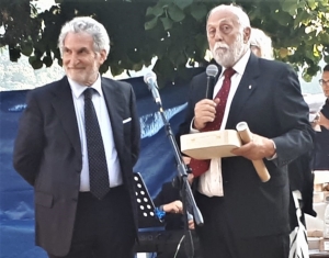 Goffredo Palmerini, importanti riconoscimenti per la stampa all'estero.