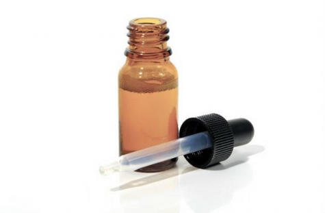 Farmaco sotto accusa dopo la morte di un neonato. "La Ue conosceva i potenziali rischi dal 2010"