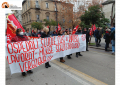 Pescara/sciopero. In centinaia in piazza Alessandrini contro la manovra