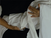 Pescara. Mater Dolorosa  la Performance Art di e con Mandra Cerrone