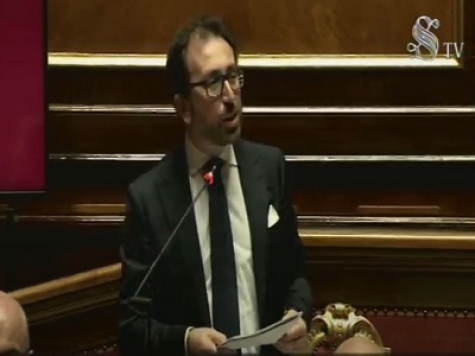 Bonafede in Senato. Bocciate entrambe le mozioni di sfiducia