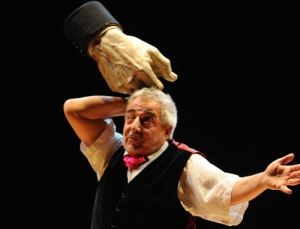 Magia di Bustric in Pierino e il lupo al Parco delle arti, Monticchio