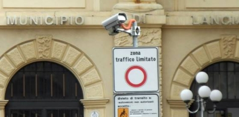 Lanciano: Ztl, "32 euro per il privilegio di parcheggiare sotto casa"