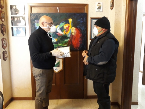 Consegna mascherine