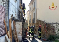 Loreto Aprutino/incendio. Trovato un corpo senza vita nel palazzo di via Cavour