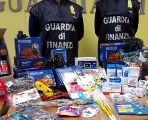 Teramo. Sequestrati 11Mln di articoli natalizi, 5 destinati ai bambini