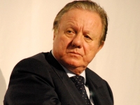 Ex ministro Matteoli morto in incidente stradale