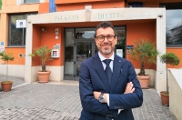 Montesilvano, M5s candida Raffaella Panichella, è ufficiale.