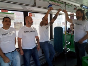 Il gruppo durante il servizio volontariato