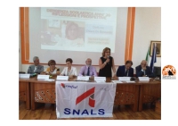 Snals: docenti non devono andare a scuola per le lezioni in dad.