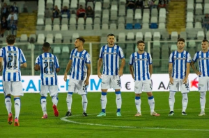 Il Pescara bloccato in casa dalla Vis Pesaro (2-2)