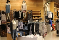 Giulianova. Jo Squillo alla “Notte dello Shopping”