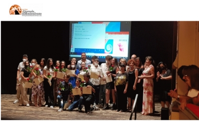 L’Istituto Comprensivo di Atri, celebrazione per consegna dei diplomi