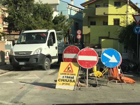 Montesilvano/allagamenti. Lavori in Via Castellano.