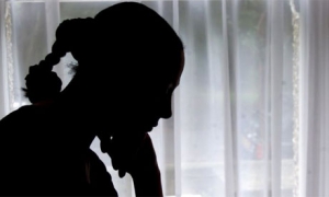 Francia, suicidio in diretta streaming di una ragazza adolescente