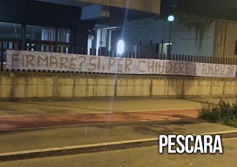 un manifesto di Forza Nuova presente anche in altre città Abruzzesi