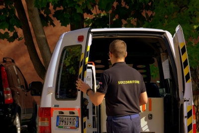 Sfregiato dall'acido da una ex fidanzata
