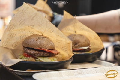 "Vinburger",  "Donne, femmine e muse" a Lanciano