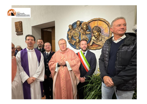 Il reliquario del beato Carlo Acutis benedetto ieri dal Vescovo Leuzzi