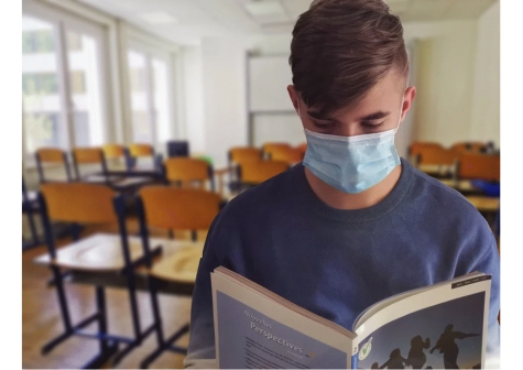 Ambiente. Mascherine riutilizzabili a scuola. Appello di Fare Verde.