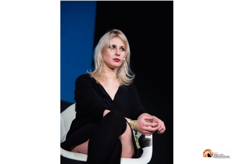 Russia, Masha delle Pussy Riot fugge da rider per tour concerti pro fondi Ucraina
