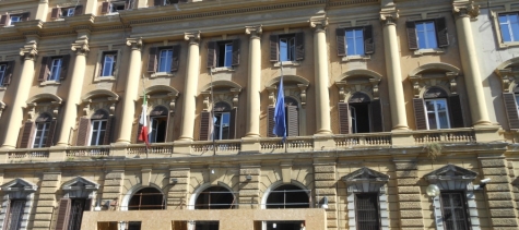 Abruzzo/scuole e territorio per la sicurezza. 700 ml per gli Enti locali. La domanda