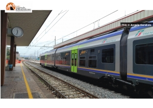 Abruzzo, Marsilio firma acquisto di tre nuovi treni.