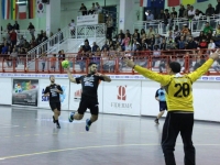 Pallamano. Città Sant’Angelo 2 sberle dal Romagna ma è sempre la terza forza del campionato.