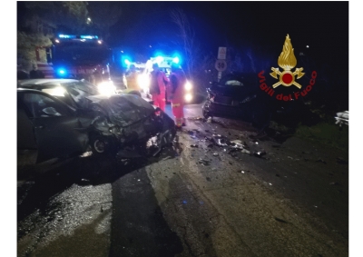 Incidente stradale ad Alanno: 4 feriti.