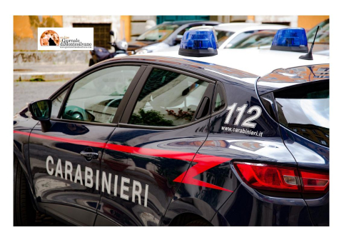 Roma, tenta di investire due volte carabiniere col suv: militare spara colpo