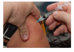 Pescara/vaccino Covid. Prenotazioni over 50 da oggi