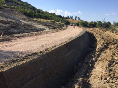 Strada Provinciale tra Corvara e Pescosansonesco riapertura venerdì 12 agosto