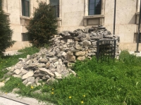 la costruzione cede
