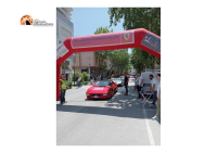 30 auto Ferrari presenti al raduno di Giulianova