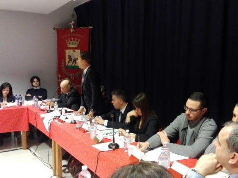 Giulianova. Mastromauro contro Paolucci:  ha già deciso per l'ospedale unico