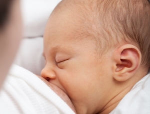 Manoppello/Colalongo: diritto di allattare ovunque, anche in consiglio comunale.