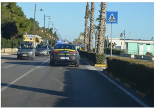 Pescara, giocava nella sala giochi, incurante della zona rossa