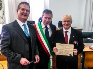 Silano e Kenneth uniti civilemente davanti al sindaco