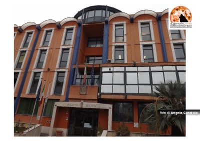 Montesilvano/palazzo via Leopardi rischio crollo. Residenti senza casa: la proposta dell'opposizione.