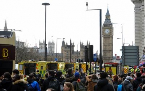 Londra, attacco al Parlamento: 2 morti