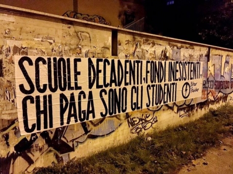 Edilizia scolastica. Blocco Studentesco in Abruzzo e Molise