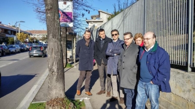 Commissione lavori pubblici in sopralluogo in via Di Sotto